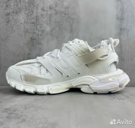 Balenciaga Track Graffiti