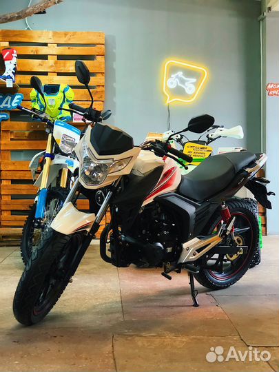 Мотоцикл дорожный Motoland Flash 200