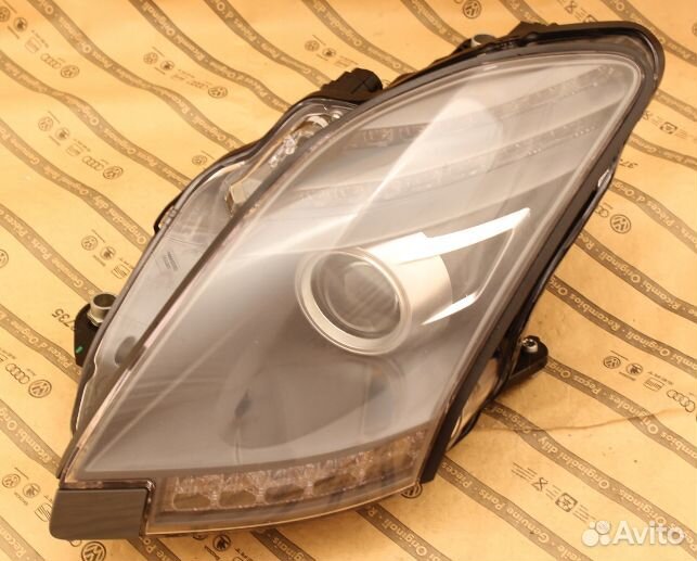 Mercedes SLS AMG W197 10-14 фара лево BI-xenon KPL