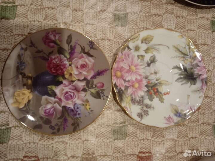 Тарелки под пасхальные яйца, кофейные пары, блюдца