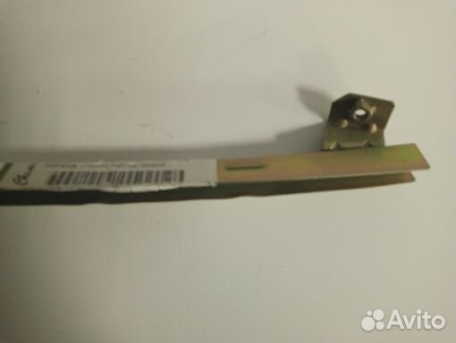 Направляющая стекла передней двери ZAZ