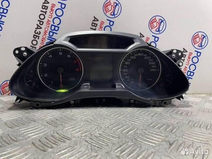 Панель приборов Audi A4