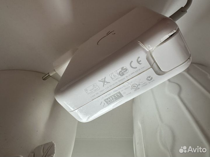 Зарядное утройство дл Mac book