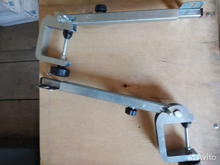 Держатель датчика эхолота перекидной