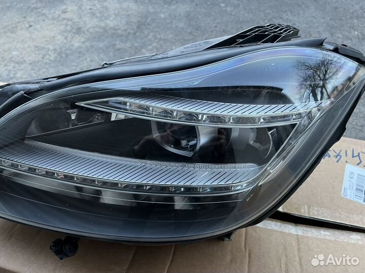 Фара левая CLS W218 три блока