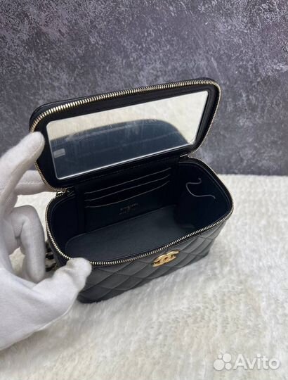 Сумка Chanel vanity case