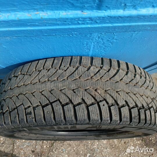 Pirelli Formula Ice 225/65 R17