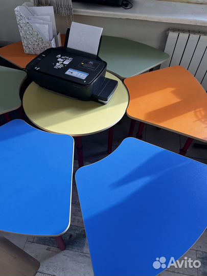 Стол ромашка