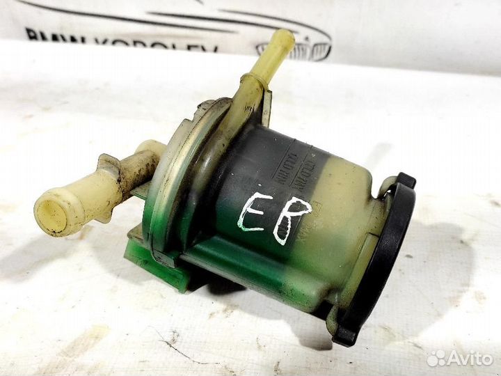 Бачок гидроусилителя (2000-2006) Toyota RAV4 2