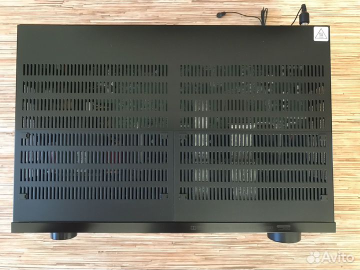 AV-ресивер Denon AVR-X1000