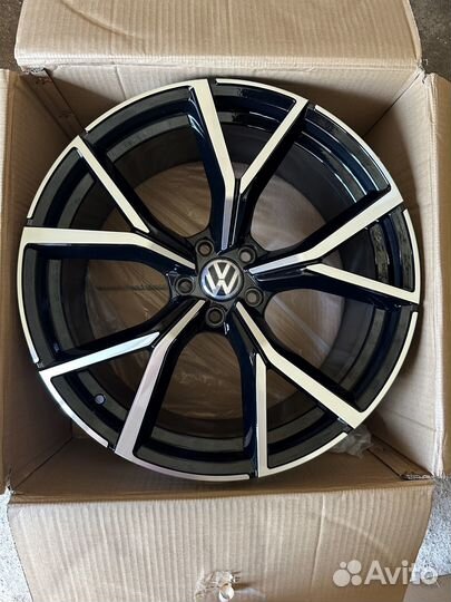 R20 Новые Диски на VW Tiguan