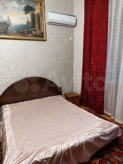 2-к. квартира, 74 м², 1/2 эт.
