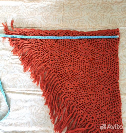 Шаль вязаная