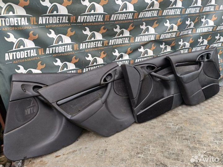 Комплект дверных карт Ford Focus 1 MK1 1.8L