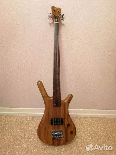 Бас гитара Rock Bass 4-х струнная, безладовая