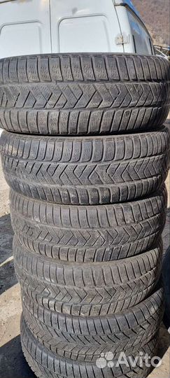 Pirelli Winter Sottozero 3 225/55 R17 97H