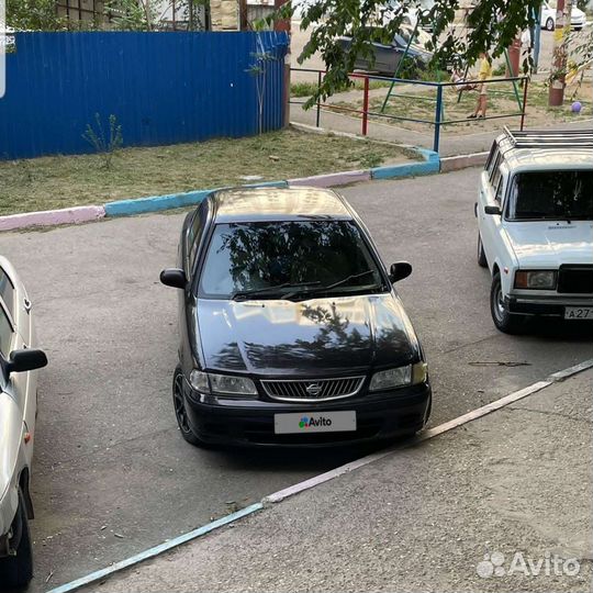 Nissan Sunny 1.3 AT, 1985, 253 000 км