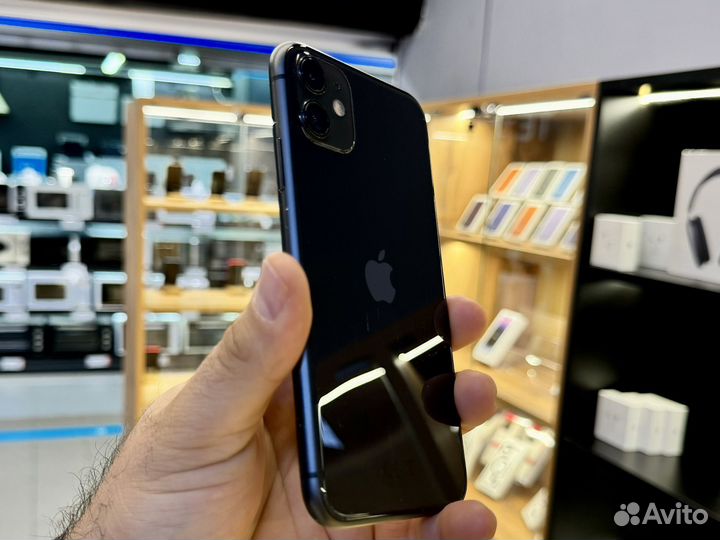 iPhone 11, 128 ГБ
