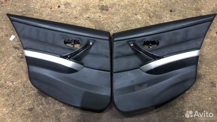 Дверные карты заднее Bmw E90