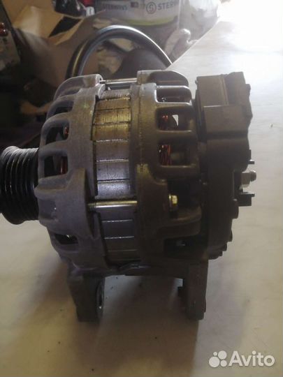 Генератор на рено логан231007633R