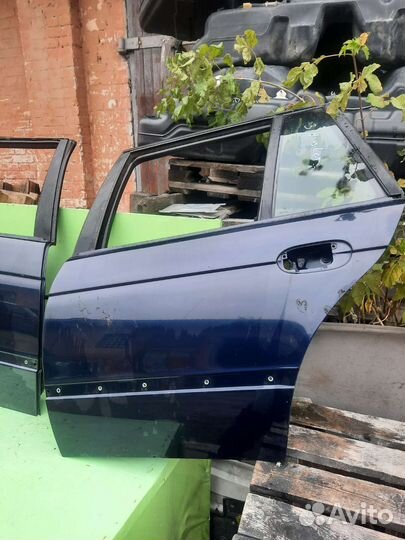Двери задние с бмв 5 Е39 универсал