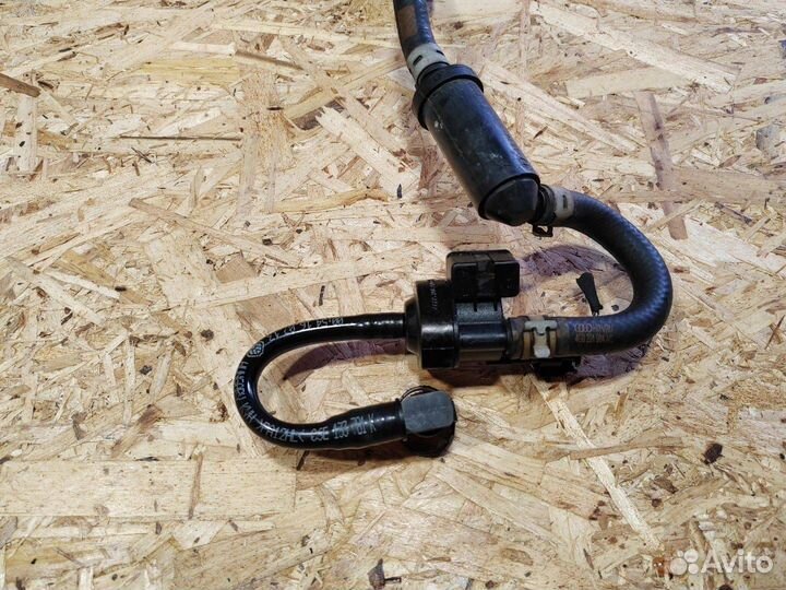 Клапан вентиляции топливного бака Audi A6 4G/C7