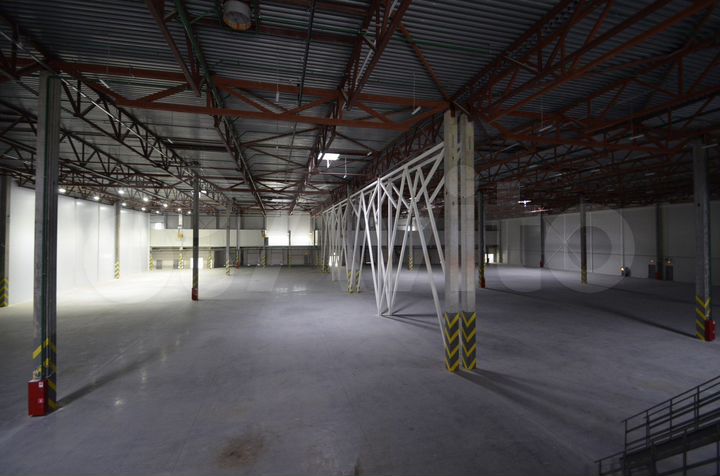 Новый склад класса А в Шушарах, 13000 м²