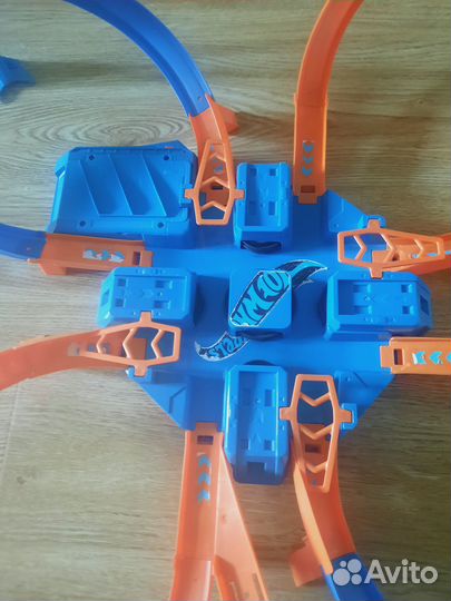 Хотвилс трек