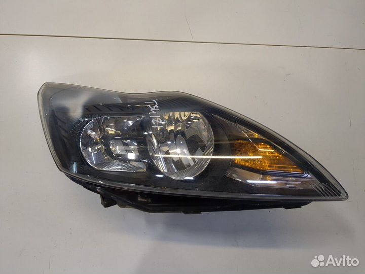 Фара (передняя) Ford Focus 2, 2009