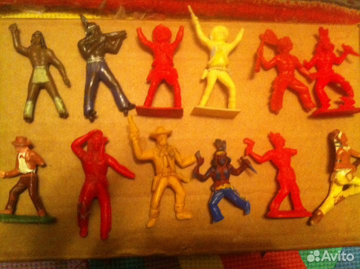 Солдатики Индейцы Ковбои гдр + Нюрберг олово