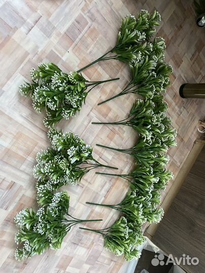 Искусственные цветы зелень