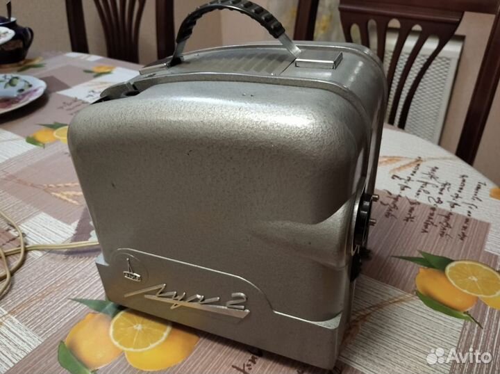 Кинопроектор