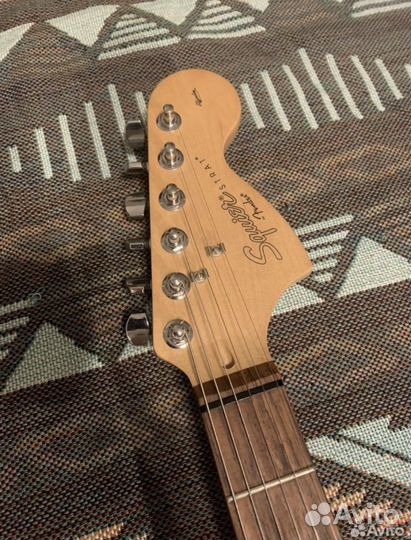 Fender squier affinity stratocaster