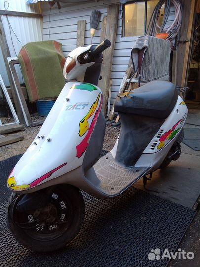 Мотороллер Honda Tact-16