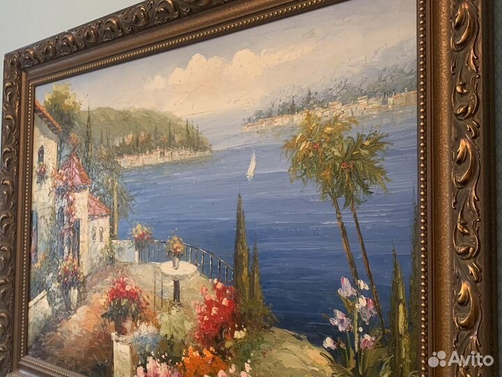 Картина в деревянной раме