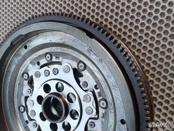 Маховик DQ500 06J105266AQ в идеале