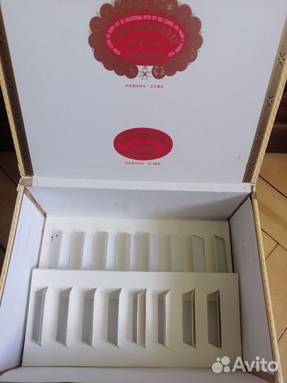 Коробка из под кубинских сигар