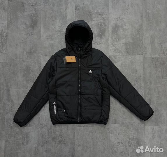 Куртка весенняя stussy