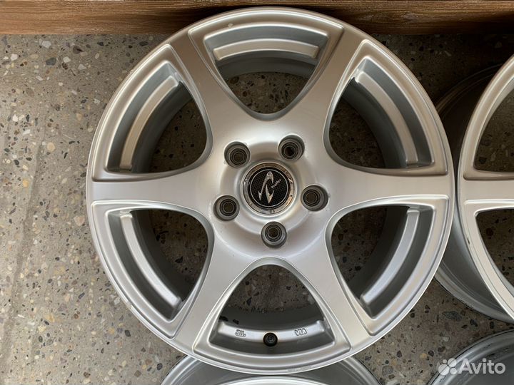 R16 Weds Treffer 5x114.3 6.5JJ ET+47 Цо73,1мм