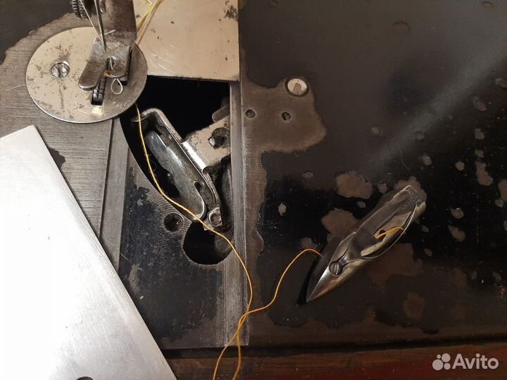 Швейная машина