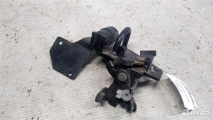 Замок багажника Skoda Fabia