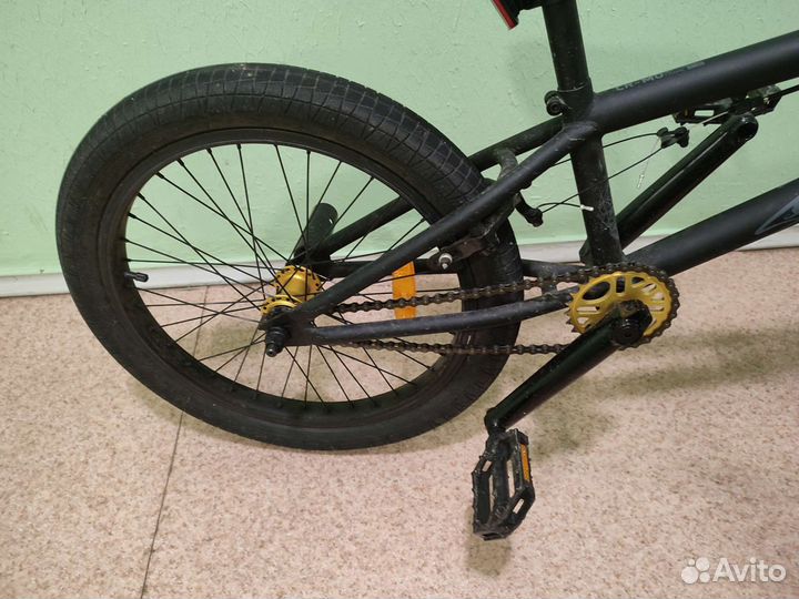 Трюковой велосипед bmx