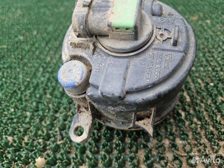 Фара противотуманная Toyota Corolla E140 1.6 1zrfe