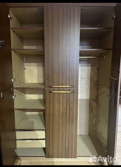 Шкаф для одежды бу