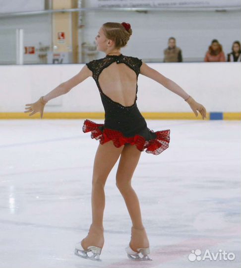 Платье для фигурного катания
