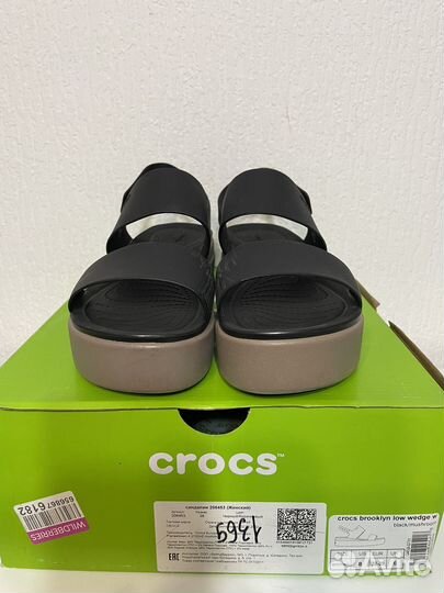 Crocs босоножки сандалии Crocs Brooklyn 38 р