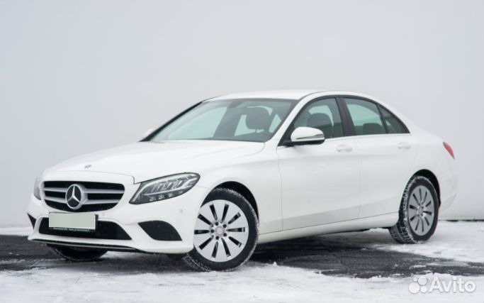 В разборе Mercedes-Benz C