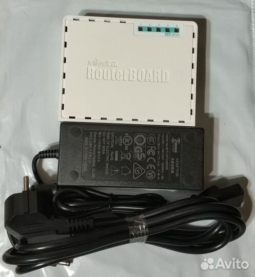 Mikrotik rb750upr2