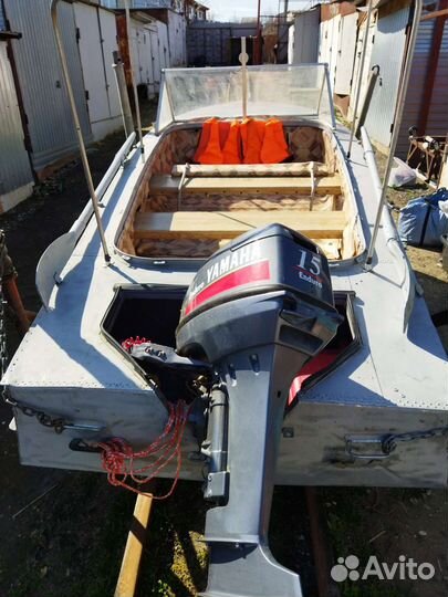 Продаётся алюминиевый катер мкм с мотором ямаха 15