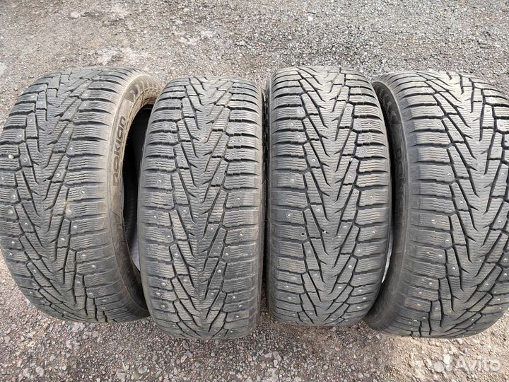Nokian Tyres Hakkapeliitta 7 SUV 265/50 R20 111T